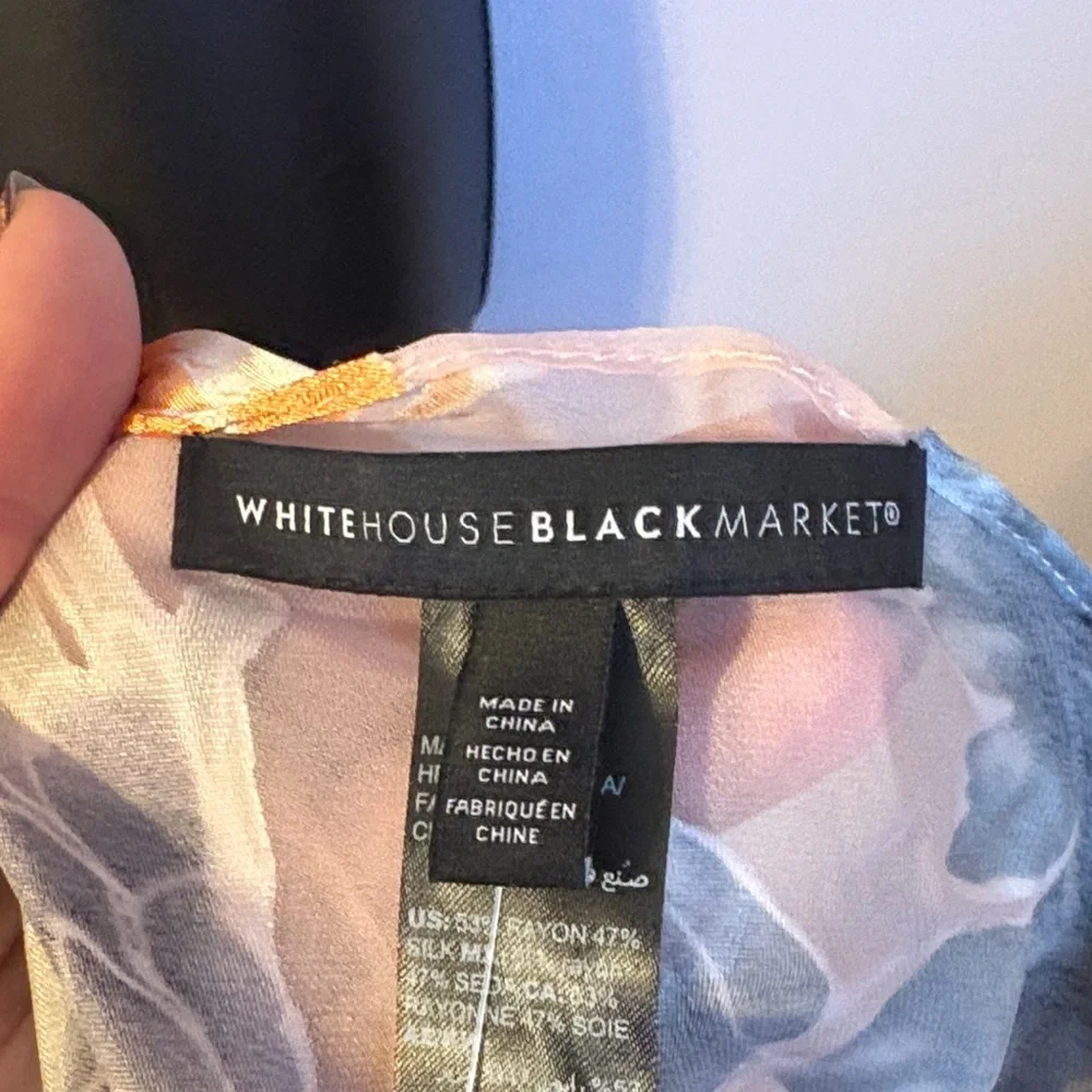 White House Black Market Silk Rayon Floral Burnout Oblong Scarf in Cameo Rose OS